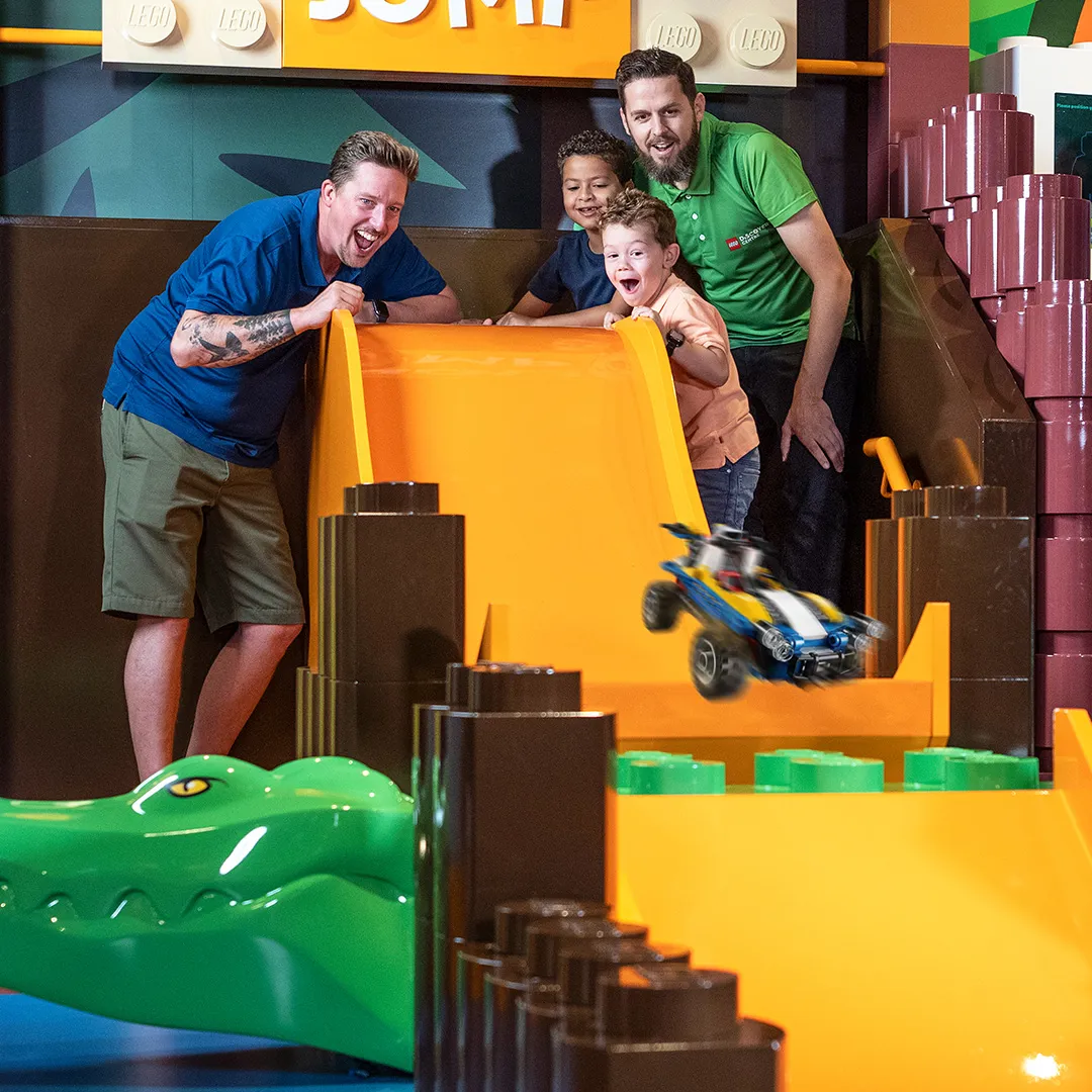 LEGO Discovery Centre Hamburg Build Adventures